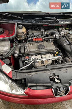 Хэтчбек Peugeot 206 2007 в 