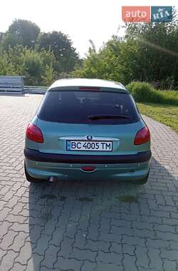 Хэтчбек Peugeot 206 2002 в Стрые