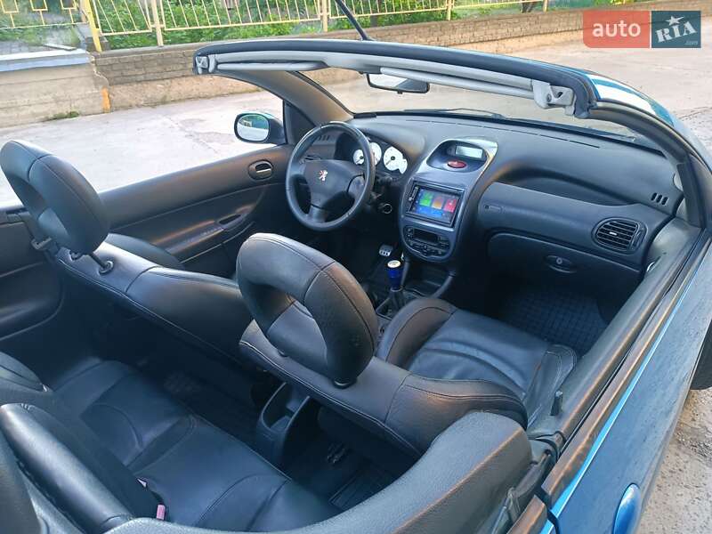Кабріолет Peugeot 206 2002 в Охтирці