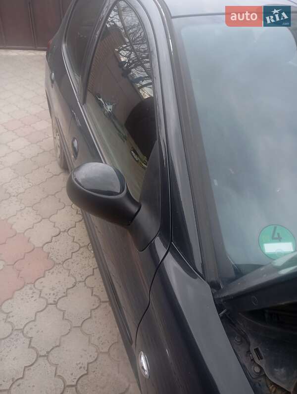 Хетчбек Peugeot 206 2009 в Сумах