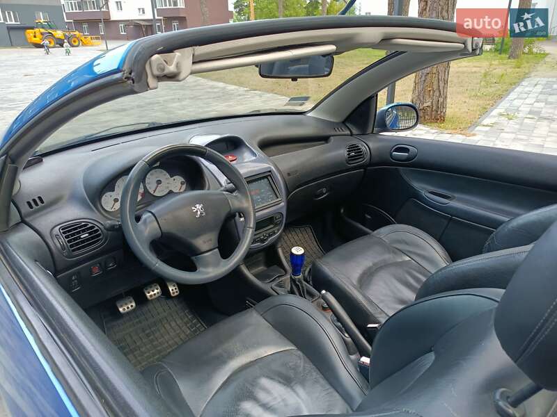 Кабриолет Peugeot 206 2002 в Ахтырке