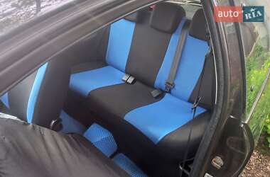 Хетчбек Peugeot 206 2006 в 