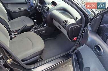 Седан Peugeot 206 2007 в 