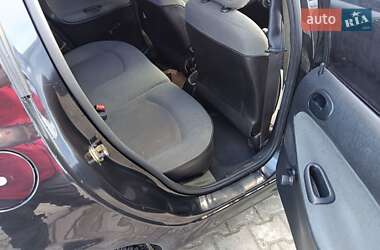 Седан Peugeot 206 2007 в 
