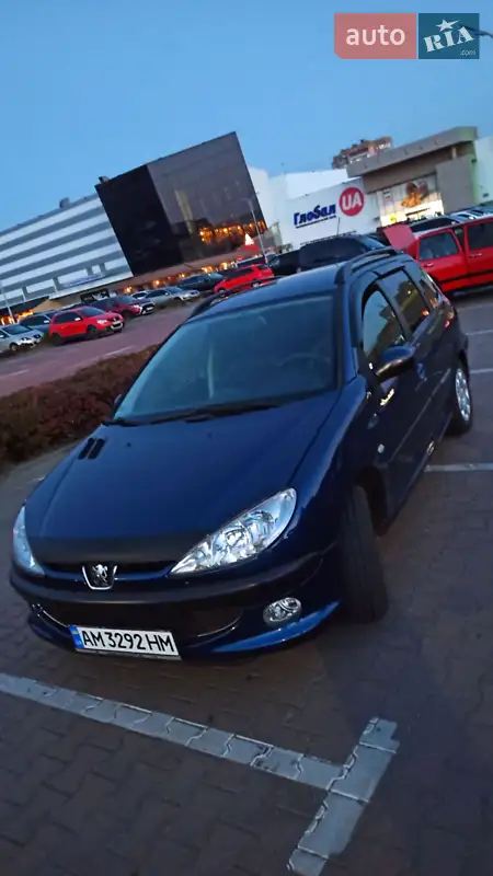 Peugeot 206