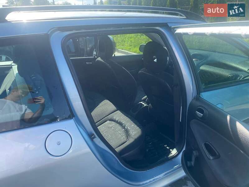 Универсал Peugeot 206 2002 в Дрогобыче фото 13 Универсал Peugeot 206 2002 в Дрогобыче