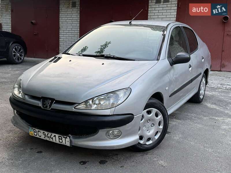 Peugeot 206 2008