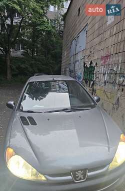 Хетчбек Peugeot 206 2007 в Києві