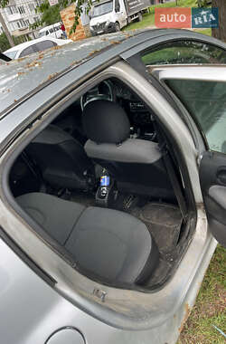 Седан Peugeot 206 2007 в 