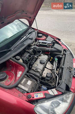 Хетчбек Peugeot 206 2007 в 