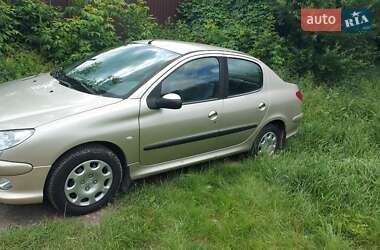 Седан Peugeot 206 2008 в 
