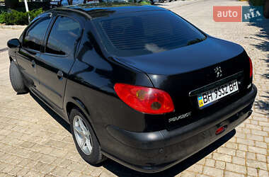 Седан Peugeot 206 2007 в 