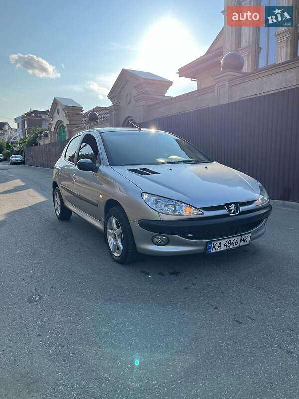 Peugeot 206 2004