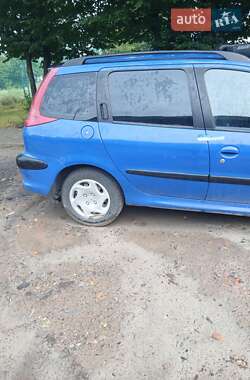 Седан Peugeot 206 2003 в Львові