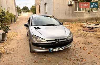 Хэтчбек Peugeot 206 2000 в Николаеве