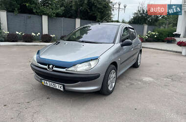 Хэтчбек Peugeot 206 2001 в Козельце