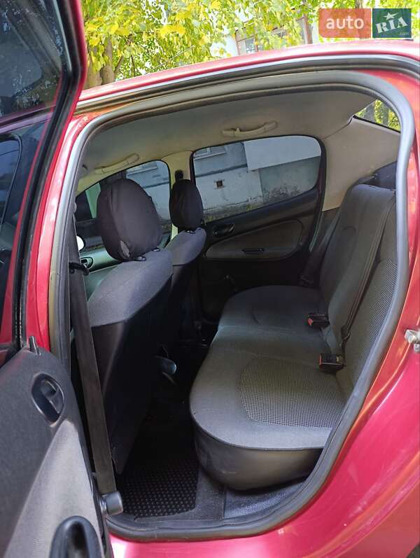 Седан Peugeot 206 2008 в Харькове фото 5 Седан Peugeot 206 2008 в Харькове