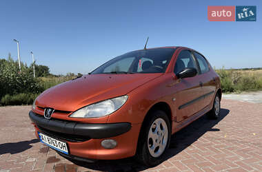 Хетчбек Peugeot 206 2001 в Києві