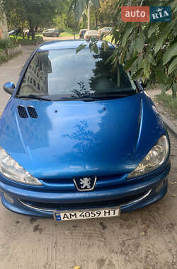 Хэтчбек Peugeot 206 2006 в Житомире