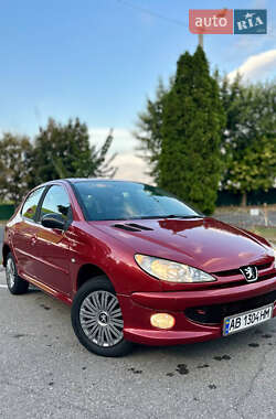 Хэтчбек Peugeot 206 2006 в Белой Церкви