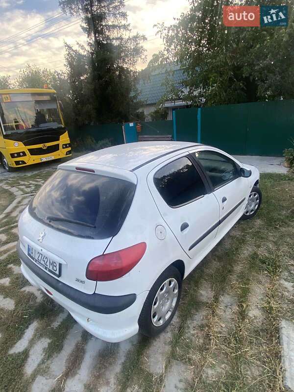 Хэтчбек Peugeot 206 2008 в Гавриловке фото 5 Хэтчбек Peugeot 206 2008 в Гавриловке