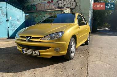 Хэтчбек Peugeot 206 2003 в Одессе