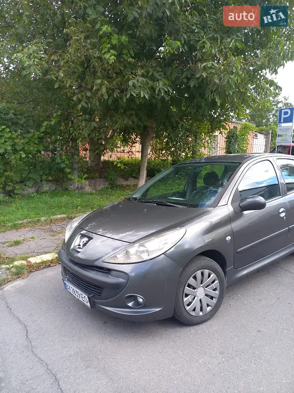Peugeot 206 2011