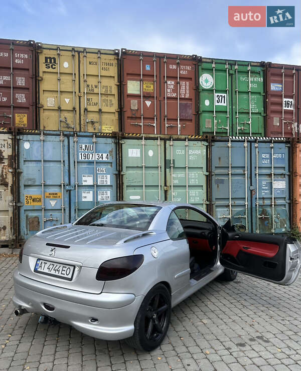 Кабріолет Peugeot 206 2001 в Косові