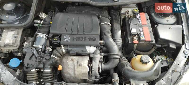 Кабріолет Peugeot 206 2005 в Самборі