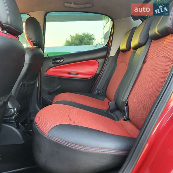 Хетчбек Peugeot 206 2003 в Києві фото 14 Хетчбек Peugeot 206 2003 в Києві