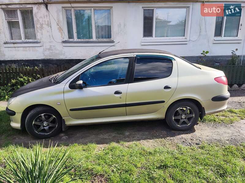 Седан Peugeot 206 2007 в Рожище