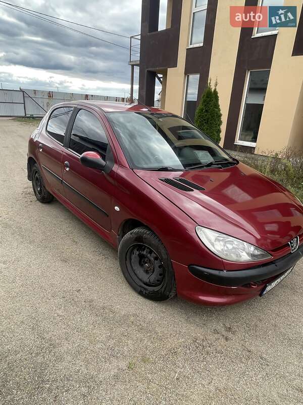 Хетчбек Peugeot 206 2006 в Києві фото Хетчбек Peugeot 206 2006 в Києві