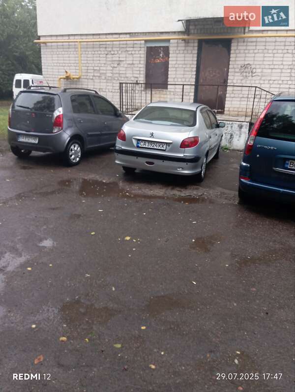 Седан Peugeot 206 2007 в Смеле