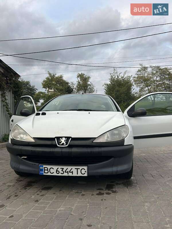 Хэтчбек Peugeot 206 2002 в Львове фото 14 Хэтчбек Peugeot 206 2002 в Львове