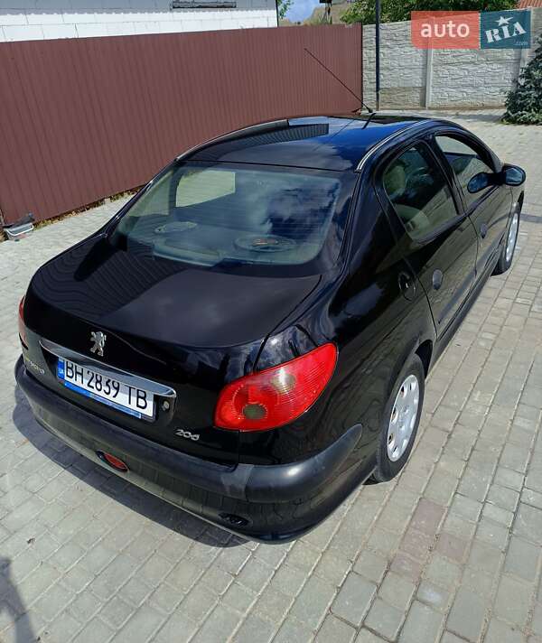 Седан Peugeot 206 2009 в Роздільній
