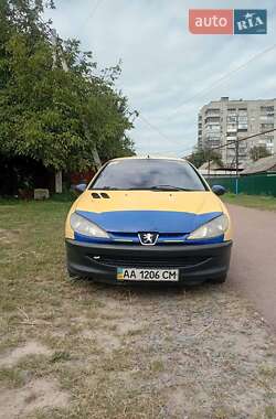 Хэтчбек Peugeot 206 2002 в Овруче