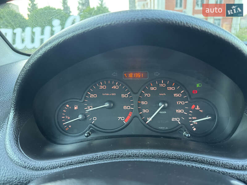 Хэтчбек Peugeot 206 2002 в Калиновке фото 17 Хэтчбек Peugeot 206 2002 в Калиновке