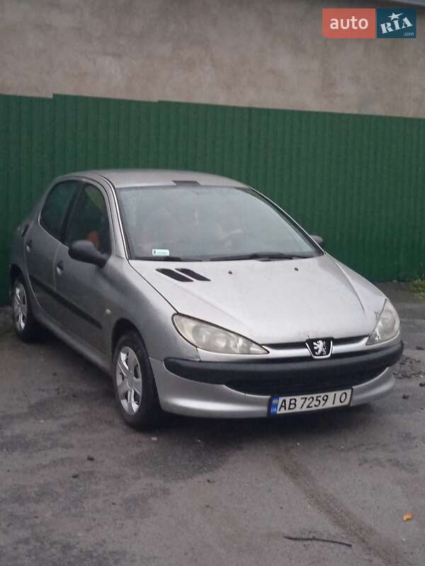 Peugeot 206 2004