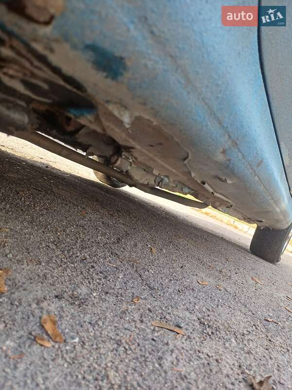 Хетчбек Peugeot 206 2001 в Дніпрі