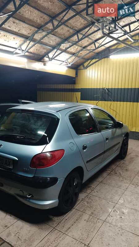 Хэтчбек Peugeot 206 2005 в Благовещенском фото 18 Хэтчбек Peugeot 206 2005 в Благовещенском