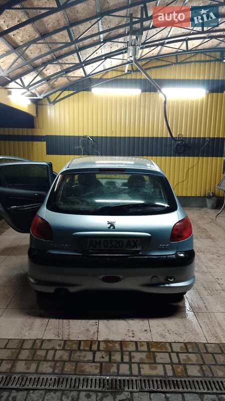Хэтчбек Peugeot 206 2005 в Благовещенском фото 19 Хэтчбек Peugeot 206 2005 в Благовещенском