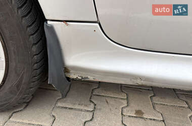 Хетчбек Peugeot 206 2005 в Києві