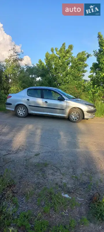 Peugeot 206