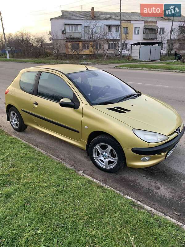 Хэтчбек Peugeot 206 2002 в Чернобае фото 10 Хэтчбек Peugeot 206 2002 в Чернобае