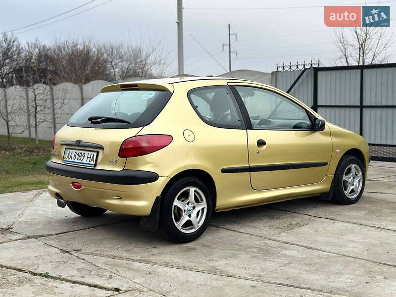 Хэтчбек Peugeot 206 2002 в Чернобае фото 13 Хэтчбек Peugeot 206 2002 в Чернобае
