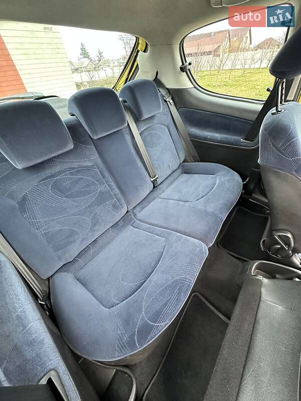 Хэтчбек Peugeot 206 2002 в Чернобае фото 27 Хэтчбек Peugeot 206 2002 в Чернобае