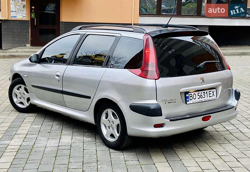 Універсал Peugeot 206 2004 в Івано-Франківську