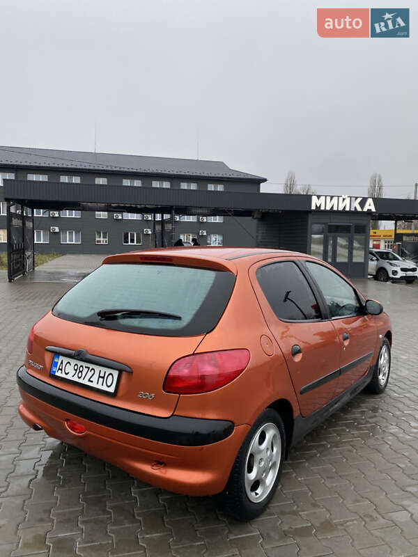 Хетчбек Peugeot 206 1999 в Овручі