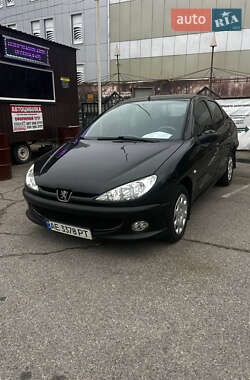 Седан Peugeot 206 2006 в Запорожье