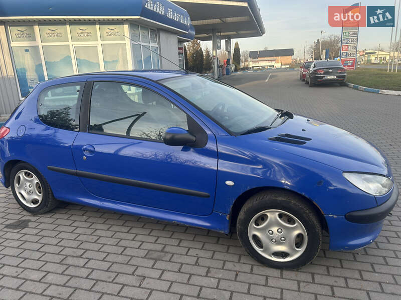 Peugeot 206 2004 Peugeot 206 2004